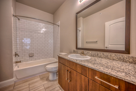Avanti-Legacy-Sienna-Palms__23